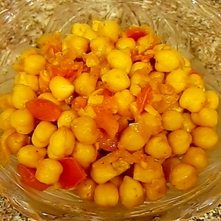 ひよこ豆とトマトのスパイシーサラダ
